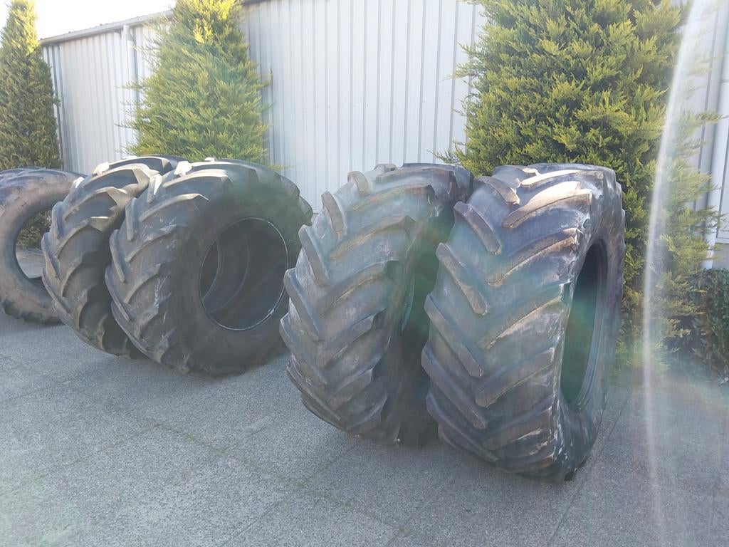2 sets michelin 710 70 38 mach x bib 30mm, Zakelijke goederen, Agrarisch | Onderdelen | Banden, Velgen en Assen, Ophalen