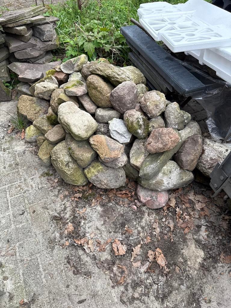 Diverse natuurstenen rotsen en keien voor tuin of decoratie, Ophalen, Overige materialen, Gebruikt, Kei