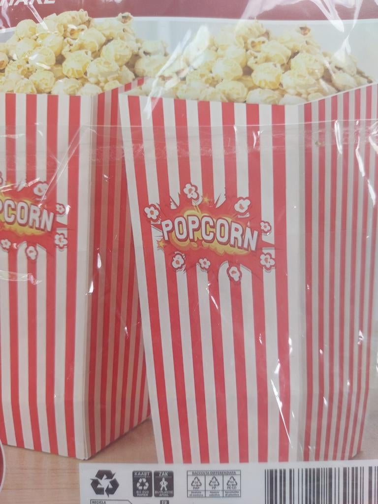 23 Popcorn Bakjes voor Trakteren - Feestartikelen, Ophalen of Verzenden