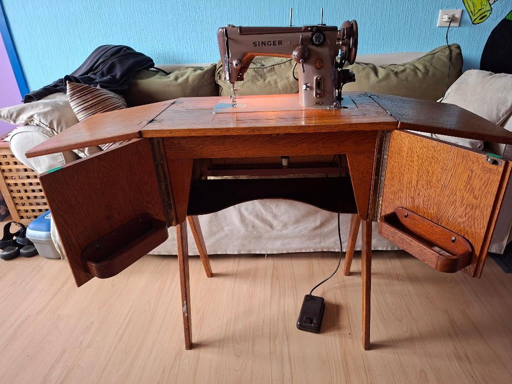 Originele Vintage Singer Naaimachine, Ophalen