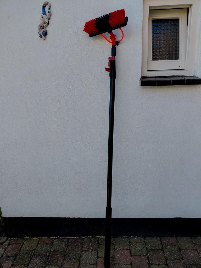 Uitschuifbare wasborstel met wateraansluiting, Ophalen, Bezem of Borstel