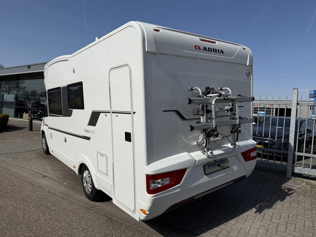 Adria MATRIX 600 DT Nav | Zonnepaneel | Hefbed Unieke camper, Ringverwarming, Navigatie, 7 tot 8 meter, De Giessen 1
8253PR  DRONTEN, NL