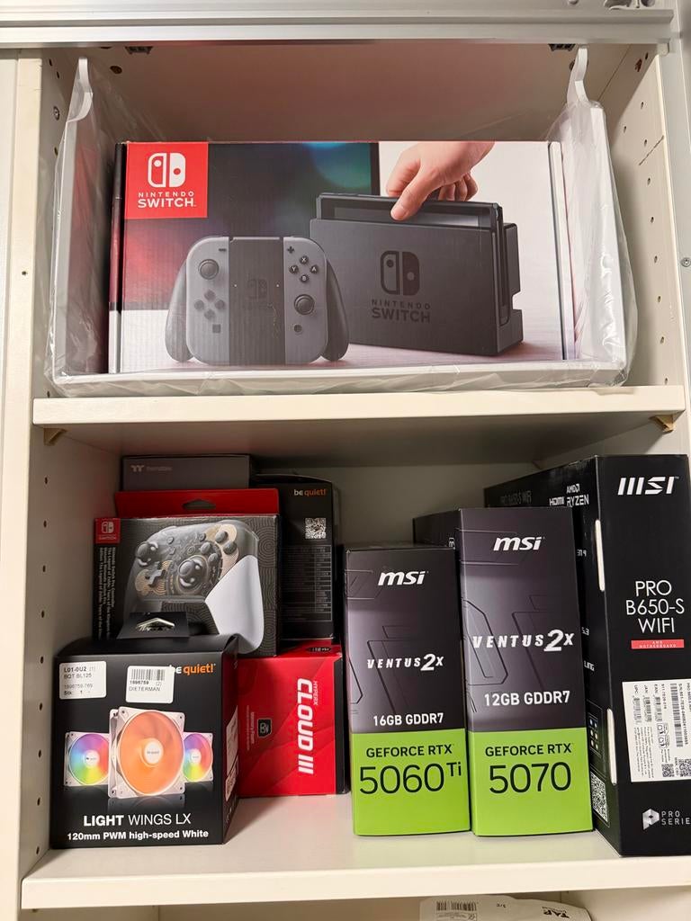 Lege dozen sonos, playstation, nintendo, canada goose etc, Ophalen, Nieuw