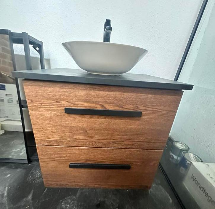 Complete Badkamerset: Meubel, Spiegelkast en Glazenwand, Huis en Inrichting, Badkamer | Badkamermeubels, Ophalen, Spiegelkast