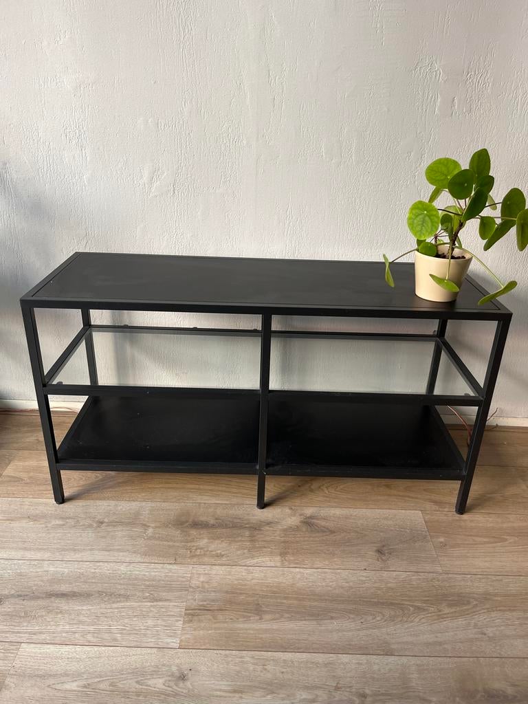 IKEA VITTSJÖ TV-meubel / Bijzettafel (2 stuks), Ophalen, Gebruikt, 50 tot 100 cm, Minder dan 100 cm