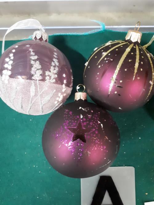 58/a kerstballen paars kunststof, Ophalen of Verzenden, 'T Olde Gre-j, Info@toldegrej.nl, Endepoelstraat 20f Didam