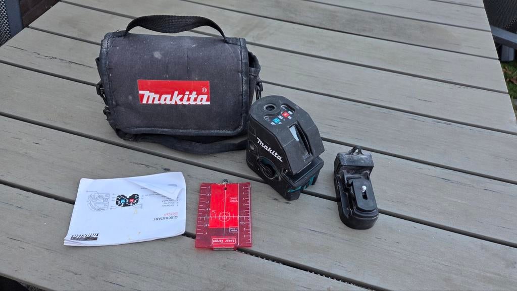 MAKITA KRUISLIJN/ PUNT LASER, Ophalen