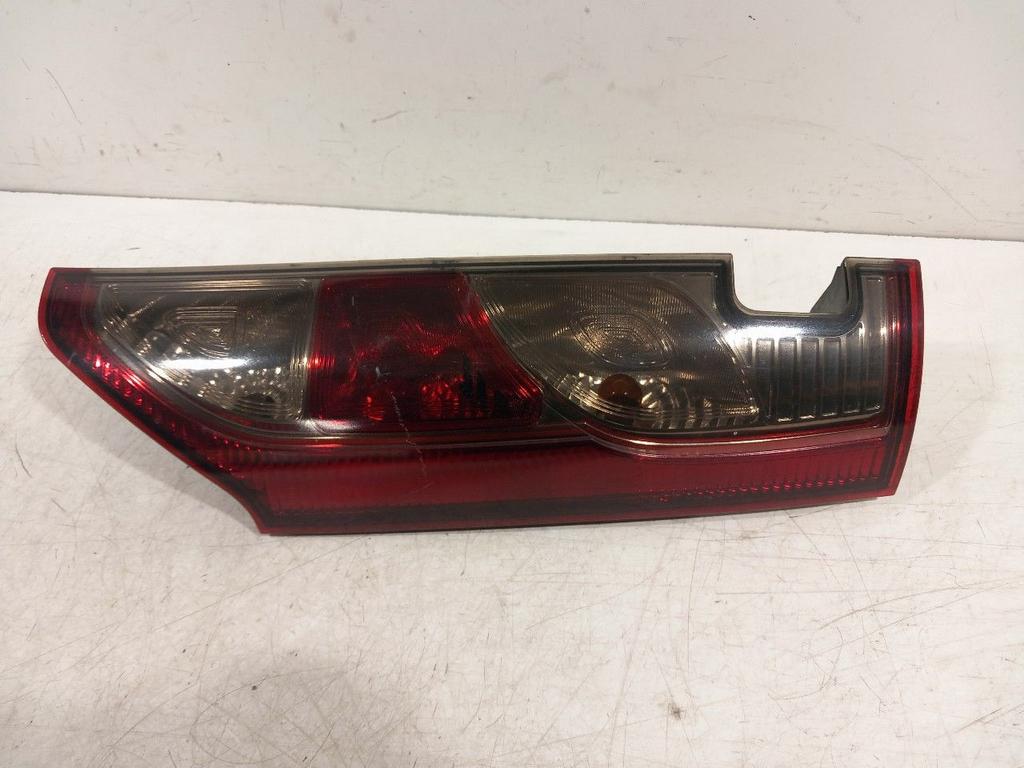 Achterlicht carrosserie rechts Renault Kangoo, Auto-onderdelen, Verlichting, Onderdelen@venauto.nl, Van der Ven Autorecycling B.V.