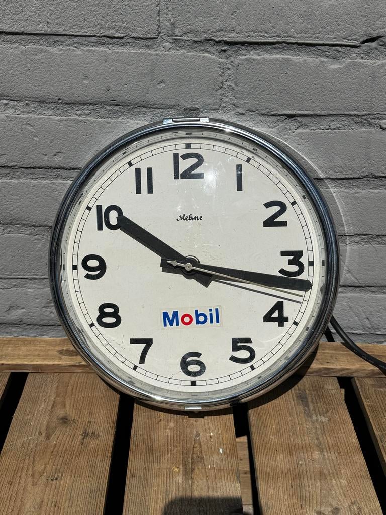 Vintage Mehne Mobil Wandklok - Industriële Stijl, Verzamelen, Gebruikt, Gebruiksvoorwerp, ., Ophalen of Verzenden