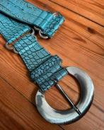 Grijze riem met zilveren studs en gesp van Ibiza Mode, Ophalen of Verzenden, Zo goed als nieuw, Overige kleuren, 80 tot 90 cm