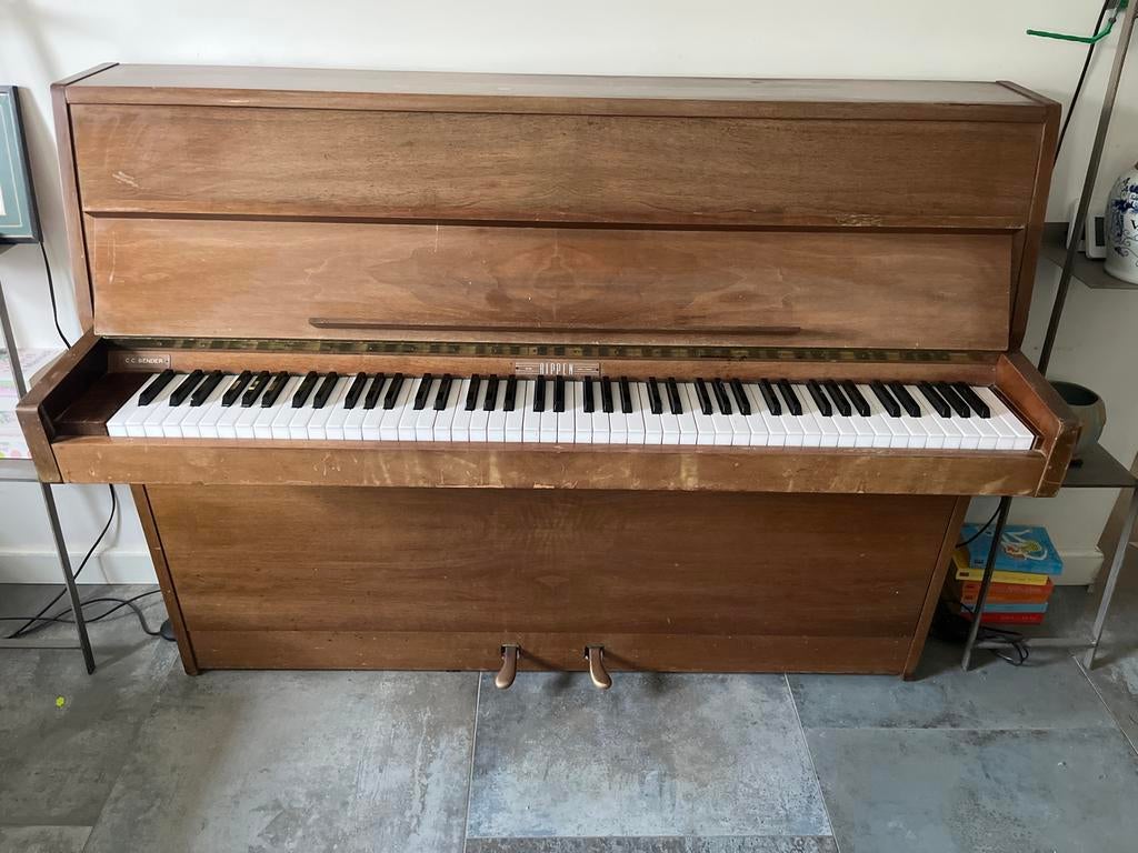 Rippen piano, Ede Holland, Muziek en Instrumenten, Piano's, Ophalen, Gebruikt, Bruin, Piano