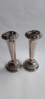 Verzilverde bloemen vaasjes - Set van 2 - Ianthe England, Ophalen of Verzenden, Zilver