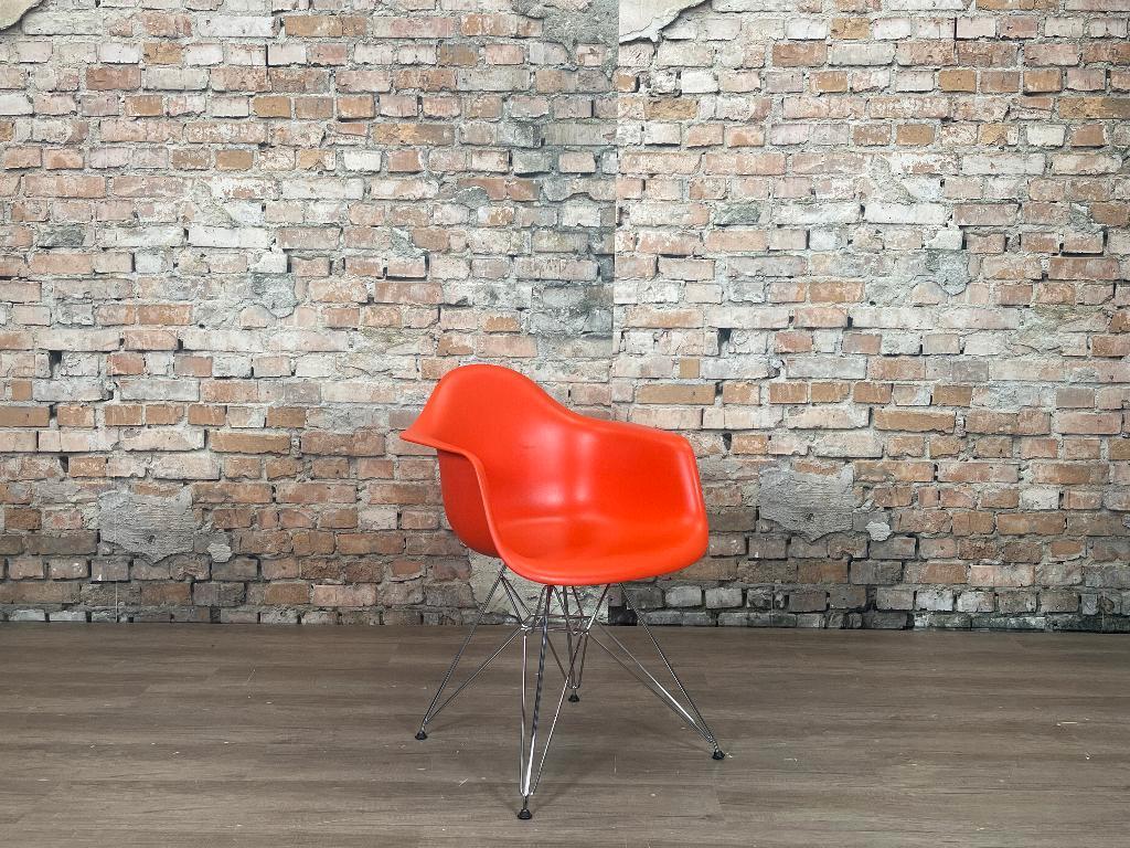 Vitra DAR roodoranje bij TheReSales