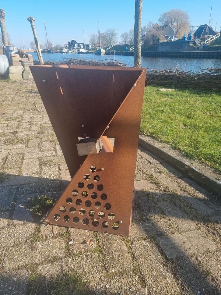 Unieke Cortenstaal Vuurkorf - Modern Design, Tuin en Terras, Vuurkorven, Gebruikt, Vuurkorf, Ophalen