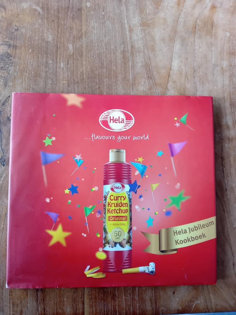 Hela Jubileum Kookboek - 50 jaar Hela Curry Kruiden Ketchup, Boeken, Kookboeken, Hoofdgerechten, Hela, Ophalen of Verzenden, Zo goed als nieuw