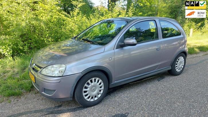 Opel Corsa 1.2-16V Essentia, Auto's, Opel, Bedrijf, Te koop, Corsa, Airbags, Airconditioning, Startonderbreker, Trekhaak, Benzine