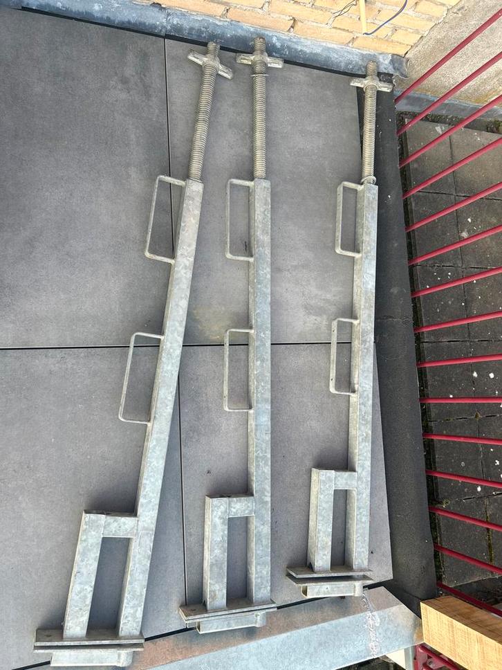 Klembaluster / valbeveiliging, Doe-het-zelf en Verbouw, Steigers, Gebruikt, Overige typen, Minder dan 2 meter, Ophalen