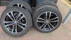 Lichtmetalen velgen VW Passat met winterbanden, Ophalen, Velg(en), 17 inch, Winterbanden