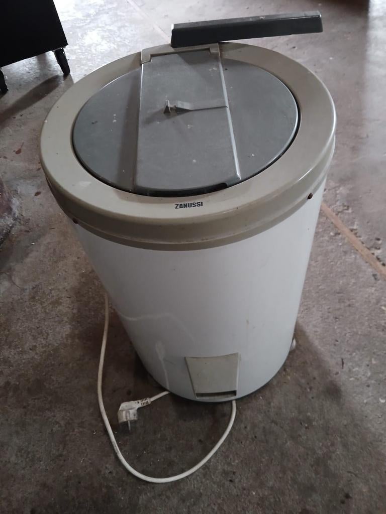 Centrifuge, Witgoed en Apparatuur, Ophalen, Gebruikt, Minder dan 85 cm, Minder dan 4 kg