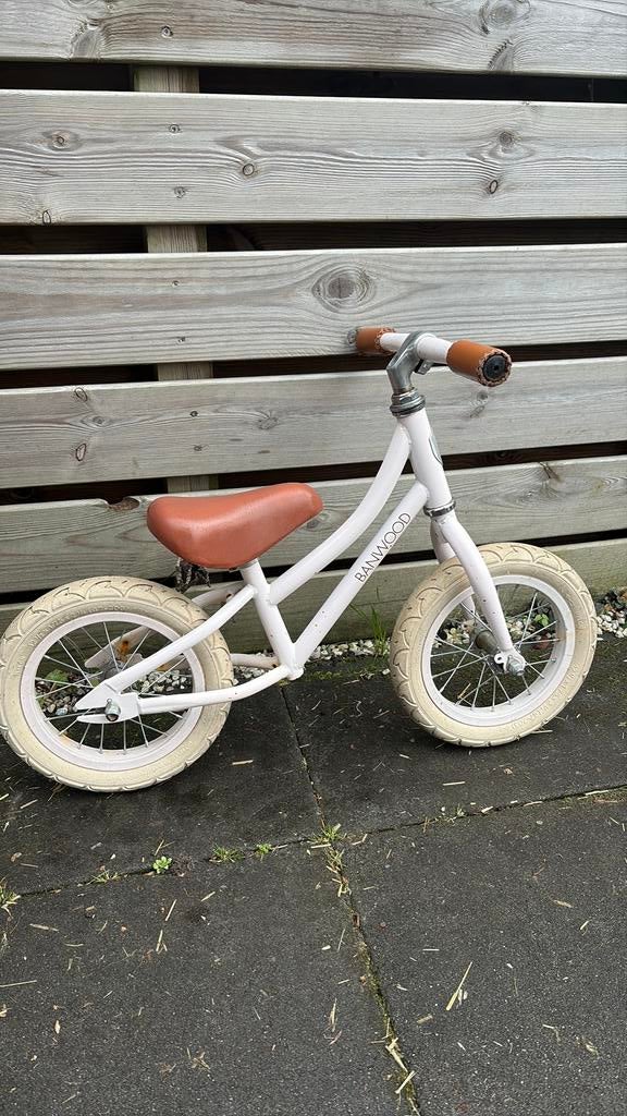 Loopfiets banwood lichtroze, Ophalen of Verzenden, Zo goed als nieuw, Minder dan 16 inch