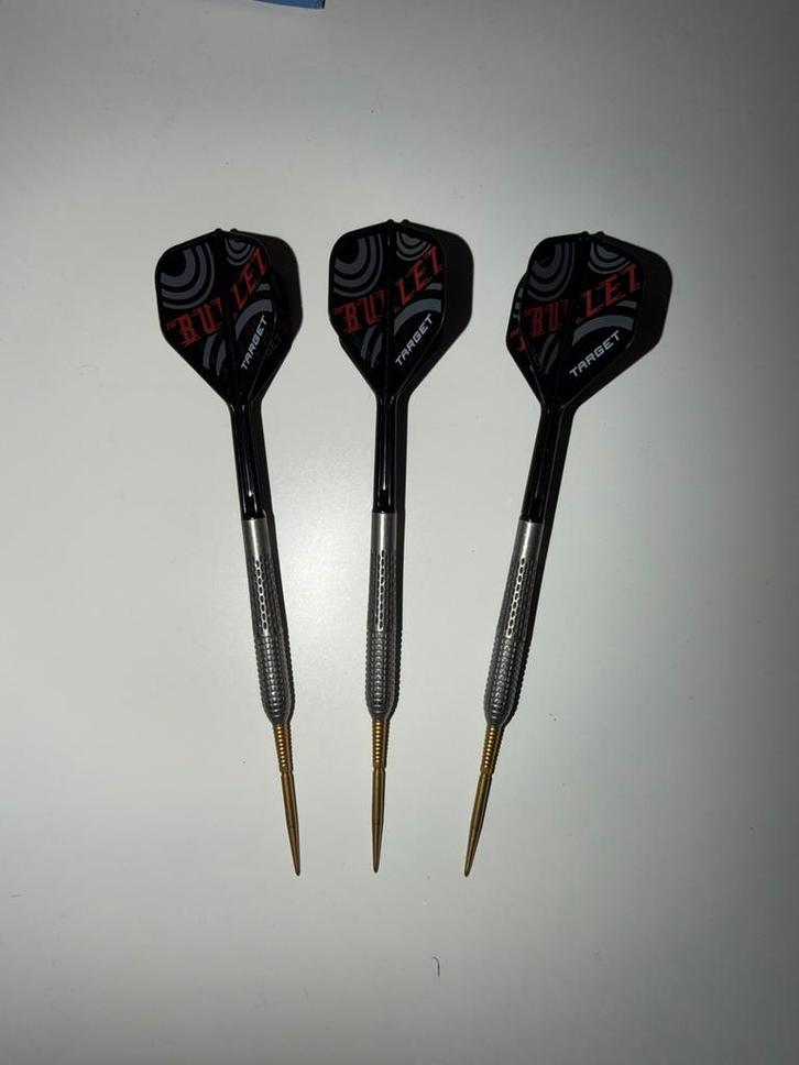 Target Stephen Bunting 22g Gen 5 Swiss Point 95% Dartpijlen, Sport en Fitness, Darts, Gebruikt, Pijlen, Ophalen of Verzenden