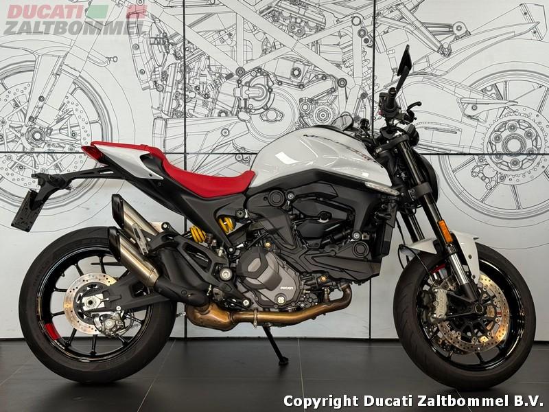 Ducati MONSTER (bj 2025), Bedrijf, Meer dan 35 kW, 937 cc, Naked bike