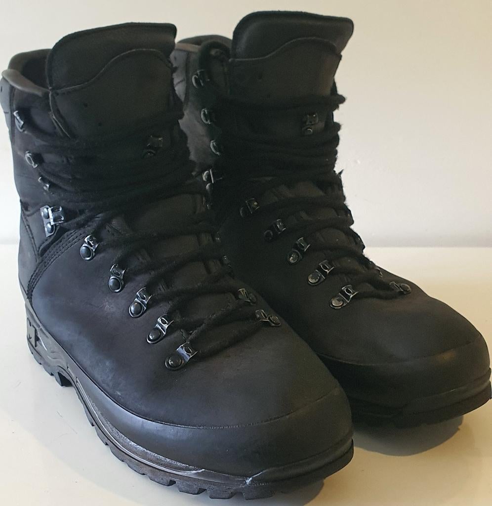 Moderne KL Meindl M1 Pro GoreTex Legerkisten Mt 285 B = 44,5, Verzamelen, Militaria | Algemeen, Verzenden, Landmacht, Nederland