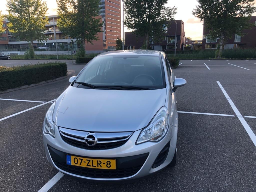 Opel corsa 1.3 2012 diesel, Auto's, Opel, Diesel, Particulier, Zilver of Grijs, Te koop