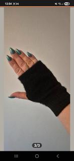 Handschoenen en haarbanden, Ophalen, Carnaval