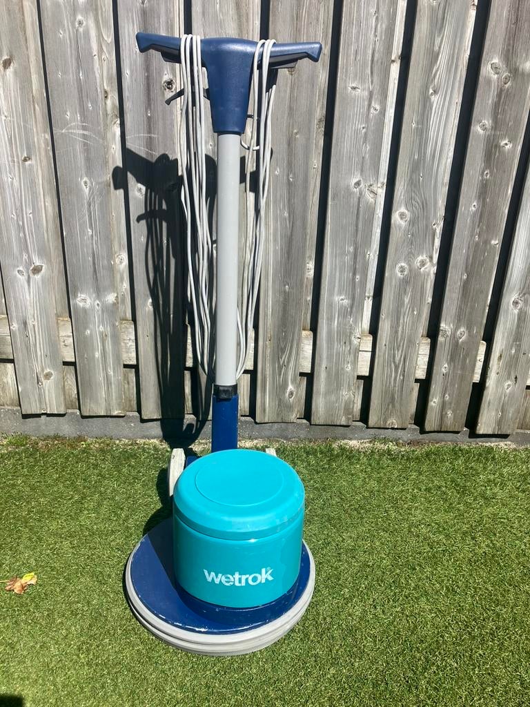 DriveMatic DeLuxe - Toebehoren nieuwe schrobzuigmachines klik op afbeelding - Wetrok schrobzuigmachines