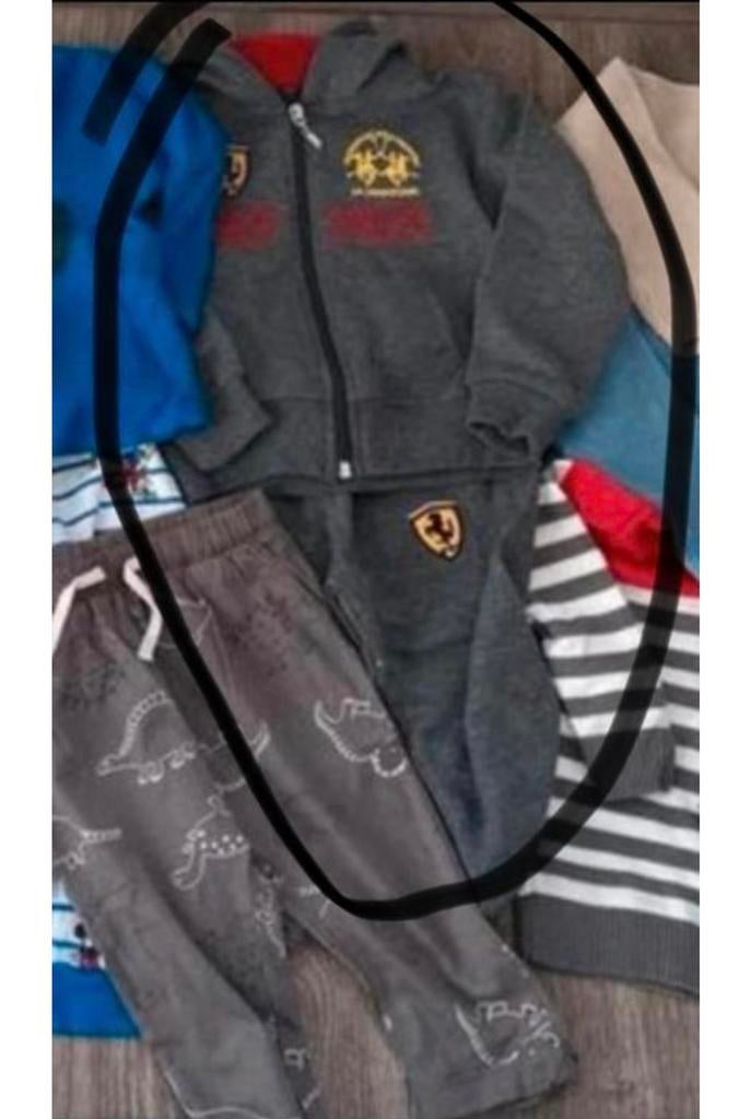 Ferrari trainingspak maat 86, Kinderen en Baby's, Babykleding | Maat 86, Ophalen, Zo goed als nieuw, Jongetje, Pakje
