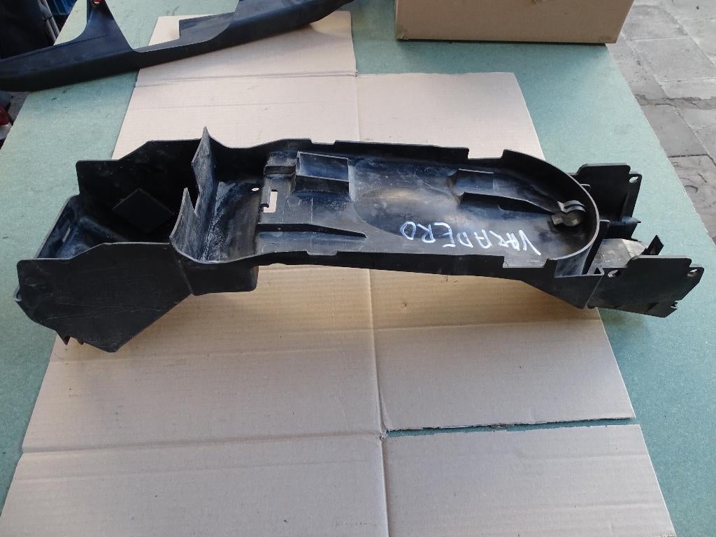 honda varadero xl1000v  sd01  99-02  binnenspatbord, Motoren, Ophalen of Verzenden, Gebruikt