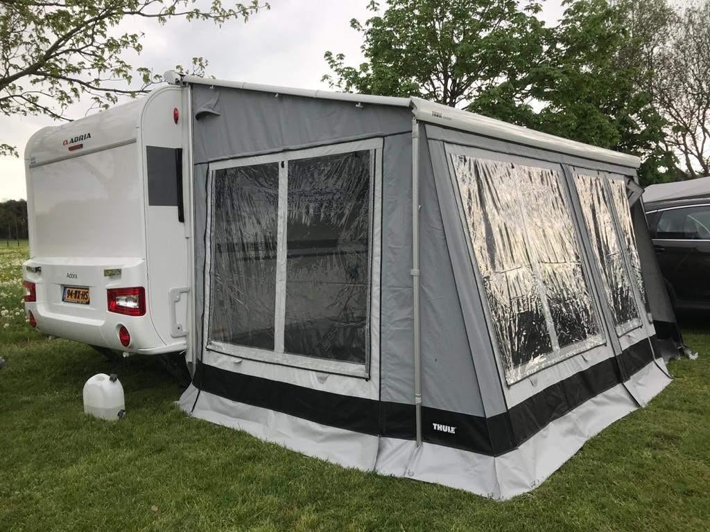 Luifeltent Thule Veduta 6300, 4,00 m, Caravans en Kamperen, Ophalen, Zo goed als nieuw, Ten Cate All Season 240g/m2, Thule