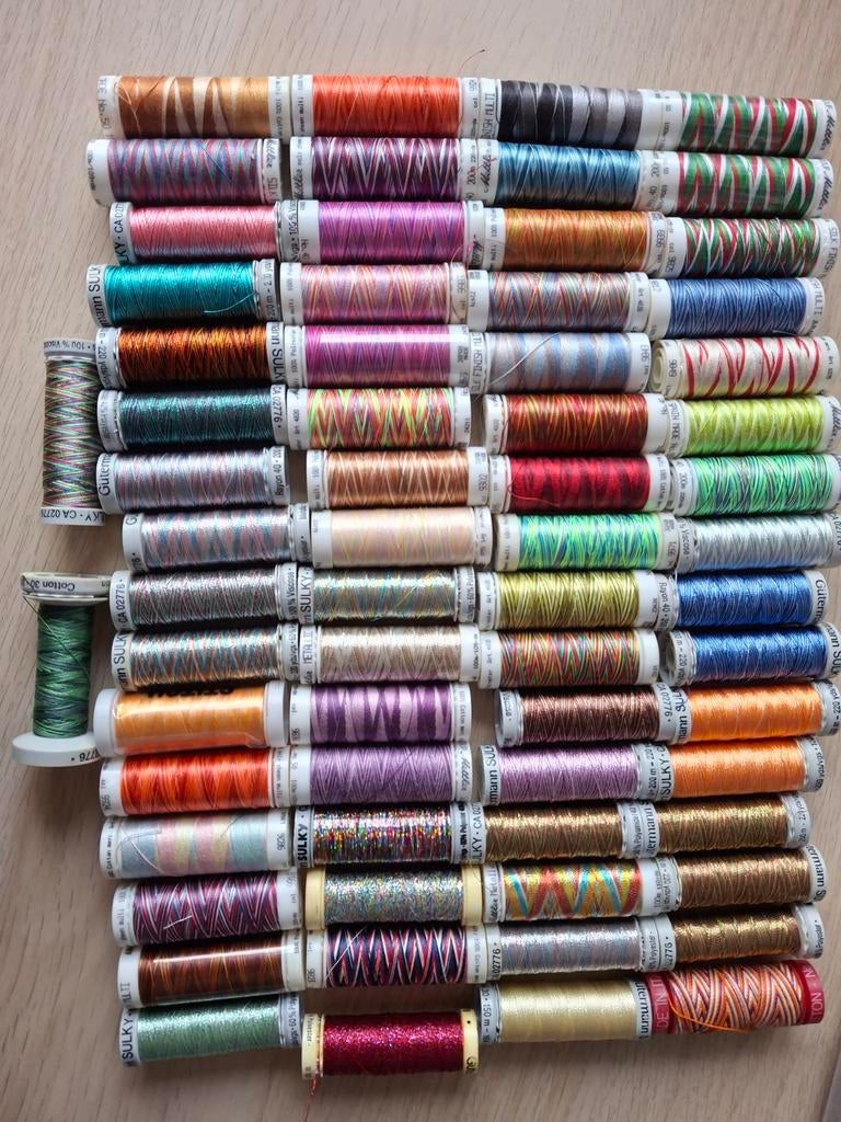 Grote collectie borduurgaren, Ophalen, Borduurgaren of Zijde