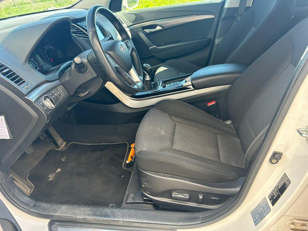 Hyundai i40 1.6 GDI Camera Navi Trekhaak Keyless Ecc Bluetoo, Auto's, Hyundai, Voorwielaandrijving, Euro 5, Zwart, 4 cilinders