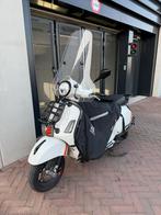 Vespa GTS SuperSport 300 HPE – Full Option – 4250km keyless, Scooter, Particulier, Minimaal motorrijbewijs A2, 278 cc