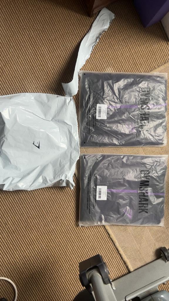 Gymshark Onyx 5.0 Seamless Hoodie - Black/Athletic Purple, Maat 52/54 (L), Fitness, Zwart, Nieuw