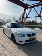 BMW 5-Serie 3.0 I 530 AUT 2003 Wit, Automaat, Achterwielaandrijving, Zwart, 2000 kg