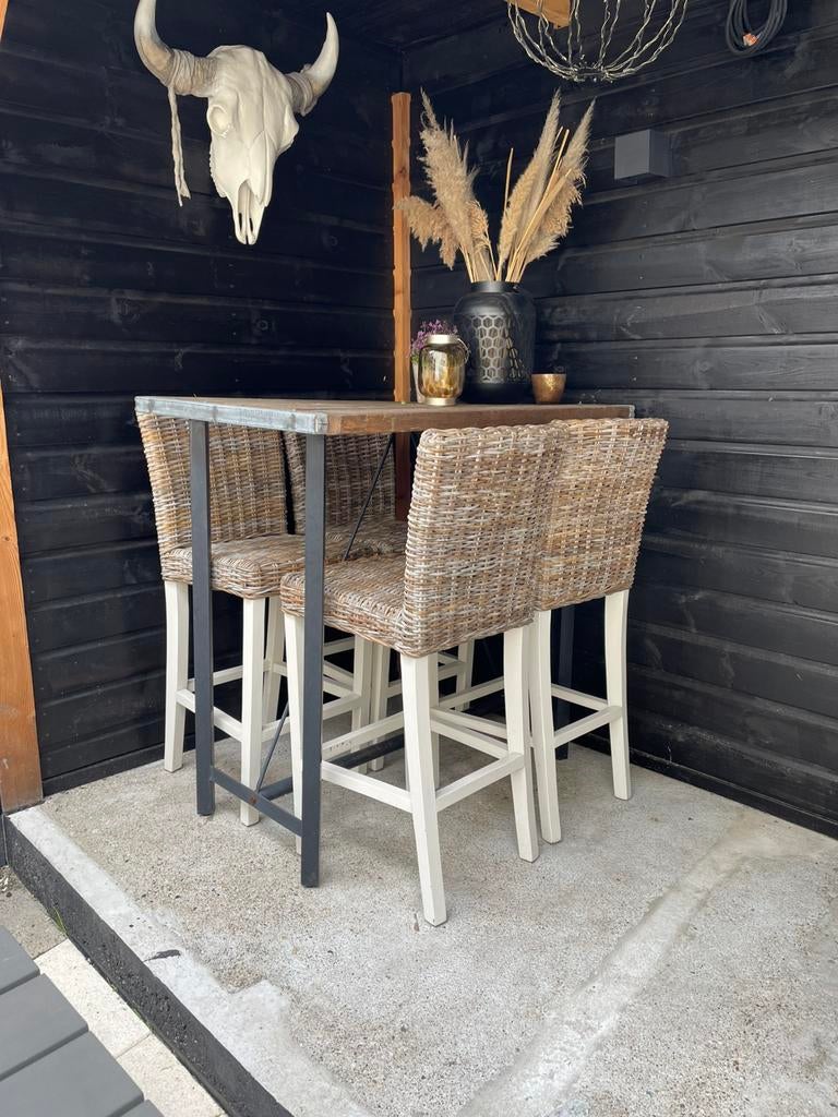 Barset met stoelen, Ophalen, Gebruikt