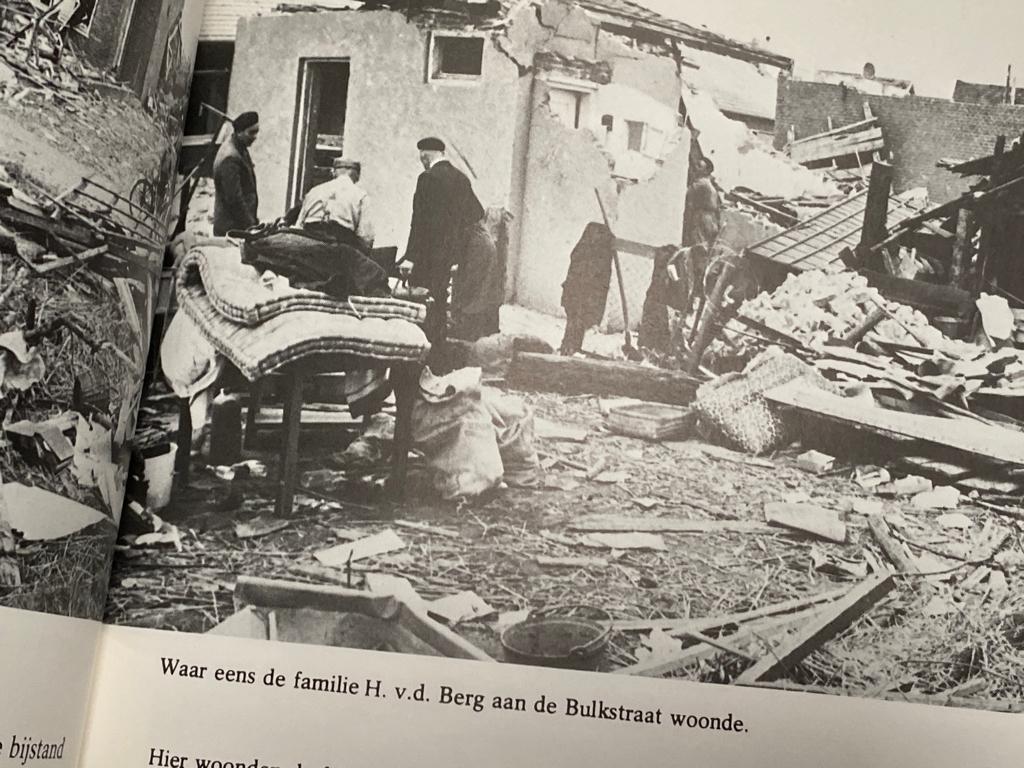 De ramp van Tricht. 25 juni 1967. , Ophalen of Verzenden, 20e eeuw of later, Zo goed als nieuw