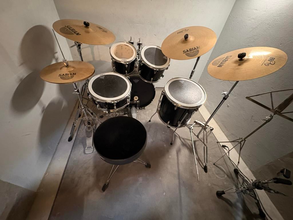 Yamaha Gigmaker drumstel met Sabian bekkens - voor beginners, Muziek en Instrumenten, Drumstellen en Slagwerk, Ophalen, Gebruikt