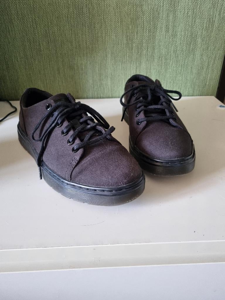 Dr. Martens maat 45 (lage schoen), Kleding | Heren, Schoenen, Zwart, Ophalen of Verzenden, Zo goed als nieuw, Veterschoenen