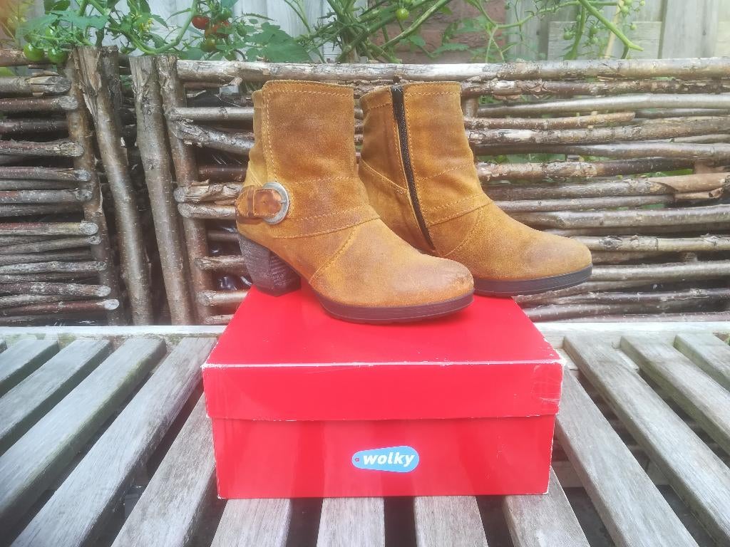 Wolky Laarzen Leer Bruin maat 38, Kleding | Dames, Schoenen, Wolky, Bruin, Lage of Enkellaarzen, Ophalen of Verzenden