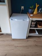 Koelkast met vriesvak, Ophalen, Minder dan 85 cm, 100 tot 150 liter, Zo goed als nieuw