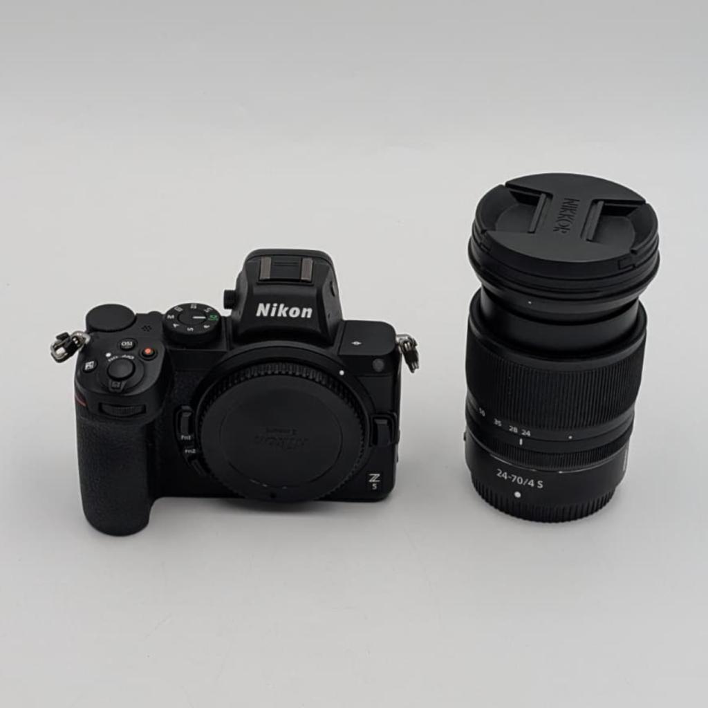 Nikon Z5 + Nikkor Z 24-70mm f/4.0 camera kit + 4 jr garanti, Ruilrijk, Zo goed als nieuw, Info@ruilrijk.nl, Neerstraat 60, 6041 KD Roermond