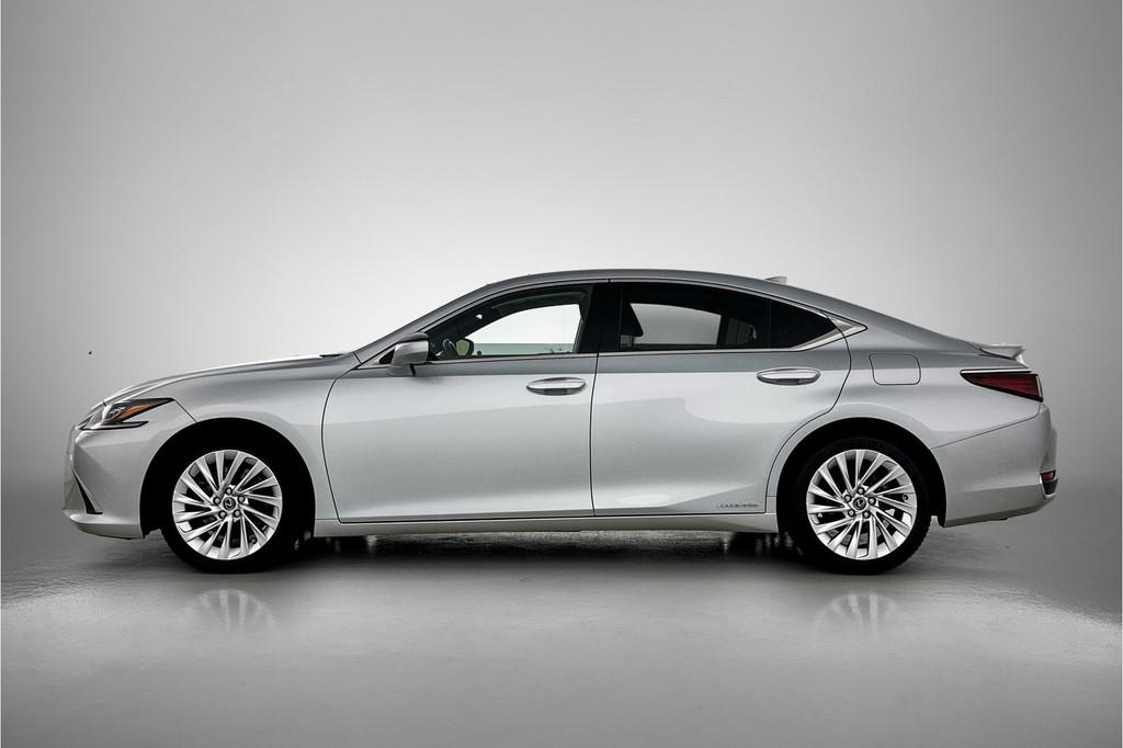 Lexus ES 300h President Line | Mark Levinson | 360 Camera |, Auto's, Lexus, 12 maanden, Gebruikt, 4 cilinders, 1655 kg