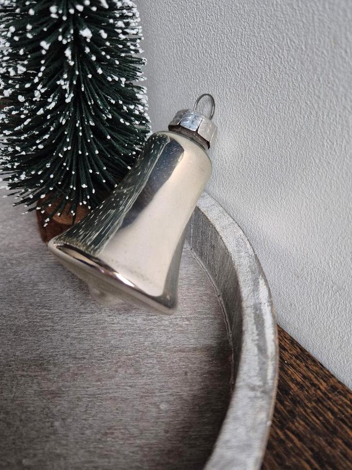 Vintage kerstbal klokje zilver 596, Diversen, Kerst, Gebruikt, Ophalen of Verzenden