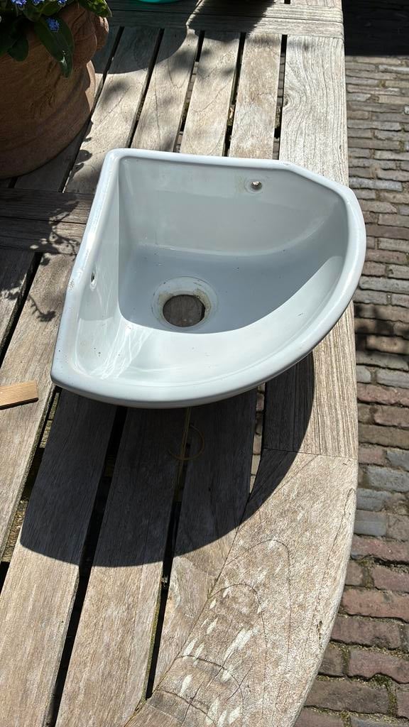 Antiek hoek fonteintje, Doe-het-zelf en Verbouw, Sanitair, Ophalen of Verzenden, Zo goed als nieuw, Toilet