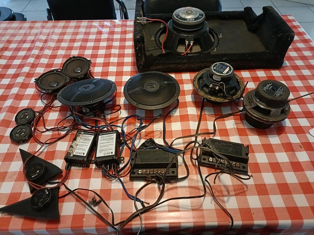 Auto luidspreker set 4 weg met dikke subwoofer MB quart, Auto diversen, Ophalen of Verzenden, Gebruikt