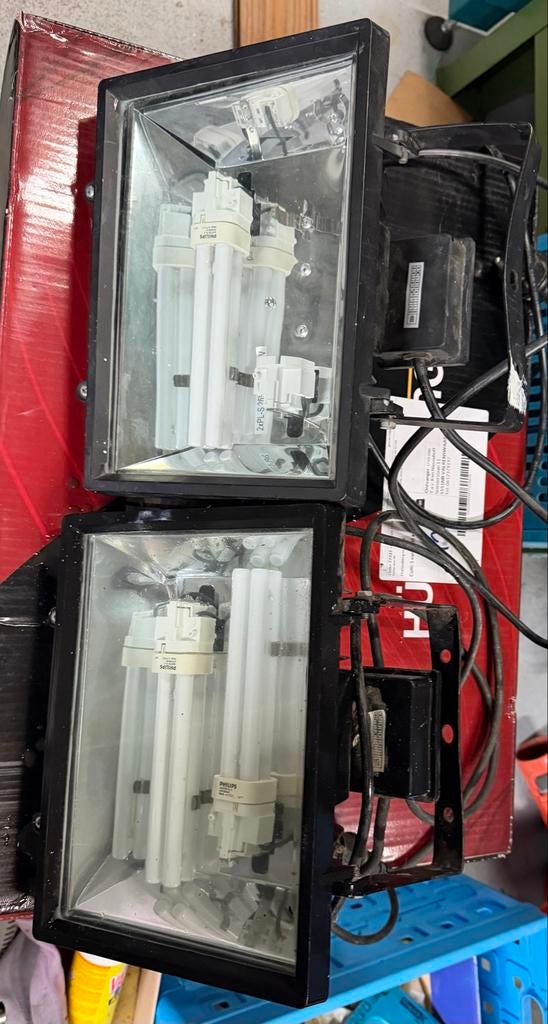 2x Massive Bouwlampen - Robuuste Buitenverlichting, Tuin en Terras, Buitenverlichting, Gebruikt, Overige typen, Overige materialen